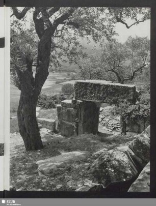 Thasos. Vor der antiken Stadtmauer