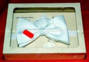 Schleife und Einstecktuch (originalverpackt)
