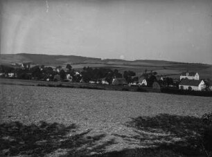 Gornau, Ortsteilansicht mit Schule