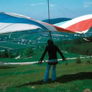Drachenflieger kurz vor dem Start