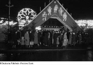 Leipziger Weihnachtsmarkt bei Dunkelheit