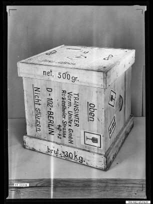 Verpackungskiste geschlossen, Foto 1965
