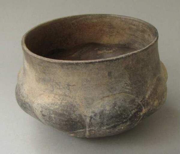 Clay bowl