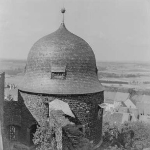 Stolpen : Stolpen. Burg Stolpen. Blick auf den Schösserturm