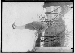 Fasnacht im Josefinenstift (Klösterle) 1929; Narr