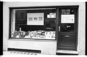 Kleinbildnegativ: Galerie der Freundschaft, 1982