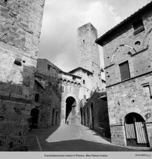Arco dei Becci, San Gimignano