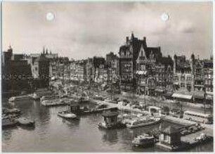 Amsterdam, Damrak