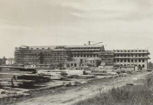 Dresden-Südvorstadt, Friedrich-List-Platz 1. Hochschule für Verkehrswesen "Friedrich List" (heute: HTW; 1954-1960, R. Paulick). Seitenflügel im Bau