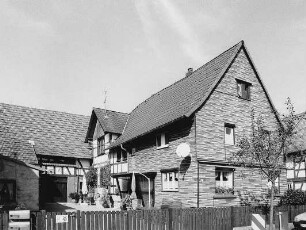 Hofanlage; Biebergemünd, Kirchstraße 42, Kirchstraße 44, Kirchstraße