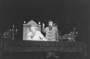 Szenenbilder aus "Chowanschtschina" von Modest Mussorgski. Staatsoper Berlin, 13.11.1958