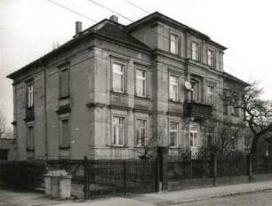 Pirna-Copitz, Pratzschwitzer Straße 4. Wohnhaus (um 1885)