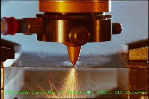 Laser-Schneider am Institut für Materialforschung (IMF)