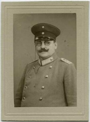 Poser und Groß-Naedlitz, Hans von