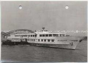 Köln, Schiff "Europa" auf dem Rhein