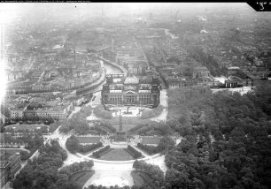 Berlin, Reichstag, Einzug des Reichspräsidenten von Hindenburg