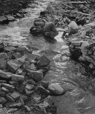 Archivfotografie "menschen_ausland_finnland_goldwaescher_3585"