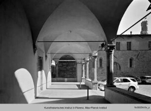 Piazza San Giovanni, Volterra