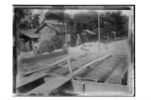 Brückenbau : Südthailand. Eisenbetonarbeiten bei einem Brückenbau