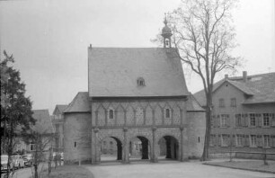 Lorsch: Das karolingische Reichskloster aus dem VIII. Jahrhundert, Torhalle