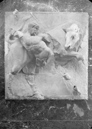 Westmetope 4: Herakles fängt den kretischen Stier