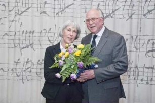Übergabe und Präsentation der Filmdokumentation "Der Wiederaufbau der Dresdner Frauenkirche - die weltweit wirkende Bürgerinitiative" von Ernst Hirsch im Vortragssaal der Sächsischen Landesbibliothek - Staats- und Universitätsbibliothek Dresden