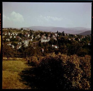Baden-Baden: Bergschloss von der gegenüberliegenden Höhe, Forsthaus