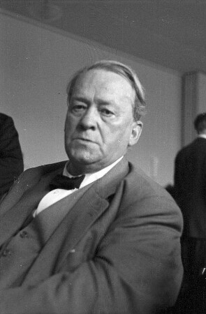 Badenweiler: alemannische Dichter, Hermann Burte, Portrait