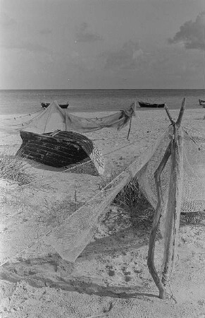 Fischerboote am Prerower Strand