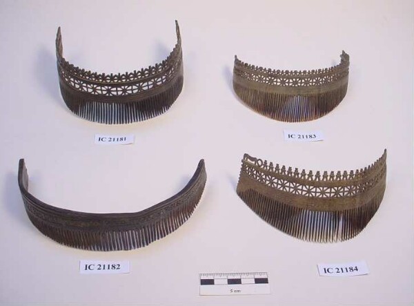 Hair comb