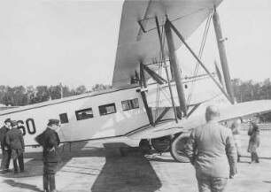 Albatros-Schlafwagen, Seitenansicht : Technikgeschichte | Maschinenbau | Verkehrswesen | Luftfahrzeuge | Flugzeuge