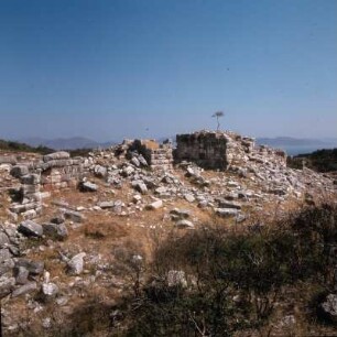 Rhamnús, Attische Grenzfestung, Haupttor der attischen Grenzfestung, 4. Jh. v. Chr., zwischen quadratischen Türmen