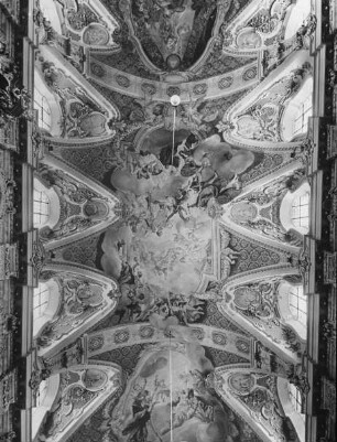 Freising, Dom St. Maria und Korbinian, Inneres, Mittelschiff, Deckengemälde, Verherrlichung des Hl. Korbinian; Umgestaltung 18. Jh. duch Asam-Brüder; Asam, Cosmas Damian