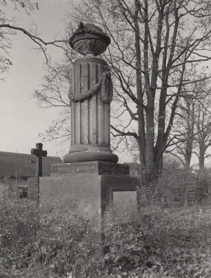 Grabstein für Andreas von Ludewig (gestorben 1796)