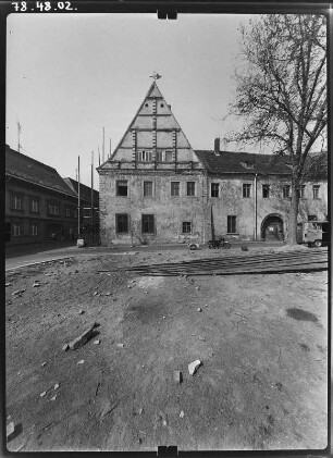 Wurzen, Domgasse 2. Kreismuseum (Museum Wurzen, Wiederaufbau 1668). Straßenfront (Johannisgasse, Teilansicht)