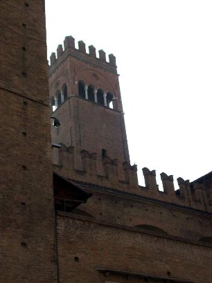 Bologna: Palazzo di Re Enzo