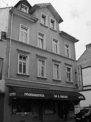 Gießen, Bahnhofstraße 59