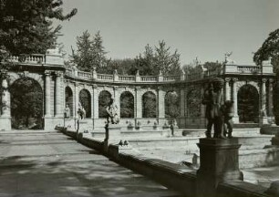 Märchenbrunnen