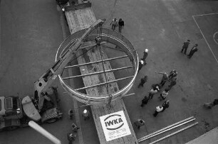 Bau des Flutkompensators für das Atomkraftwerk bei Landshut durch die Industriewerke Karlsruhe IWKA