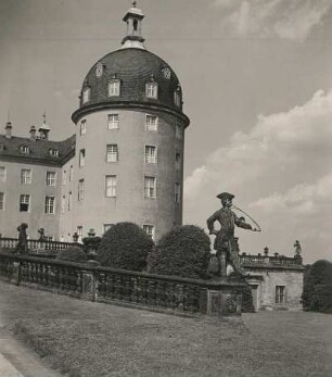 Schloss Moritzburg, südöstlicher Eckturm mit Piqueur