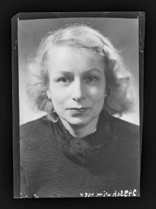 Künstlerinnenporträt Eva Schwimmer (1901-1986) (2)
