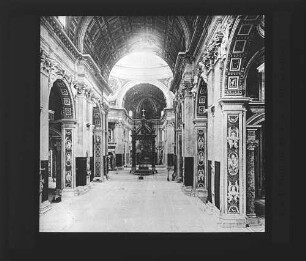 Rom (St. Peter, Innenraum)