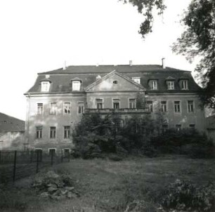 Naunhof-Ammelshain. Schloss Ammelshain (1723). Parkfront