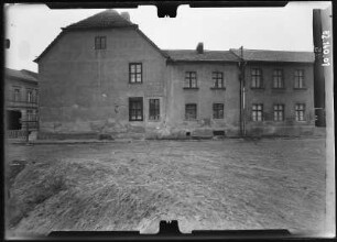 Bernau, Roßstraße. Wohnhäuser. Straßenfront