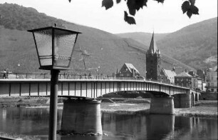 Bernkastel-Kues: Moselbrücke