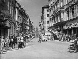 Seestraße : Dresden-Altstadt. Blick in die Seestraße nach Norden mit Turm der Hofkirche