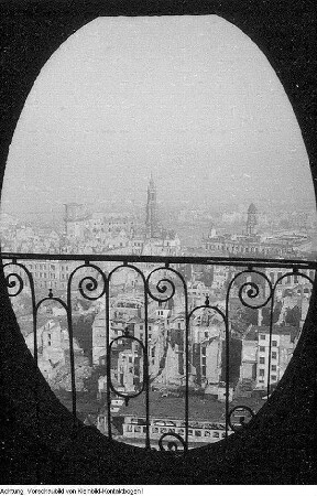 Dresden-Altstadt, Kreuzkirche. Wiederaufbau (1946-1955; F. Steudtner). Verschiedene Ansichten, Blicke vom Turm, Panorama nach Elbseite, 1950