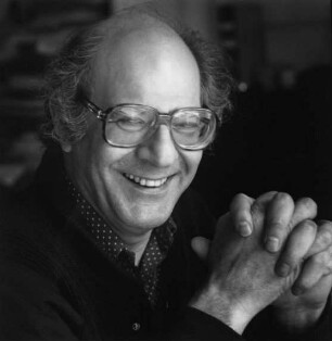 Mauricio Raúl Kagel (1931-2008; Komponist, Dirigent, Librettist und Regisseur). 1986