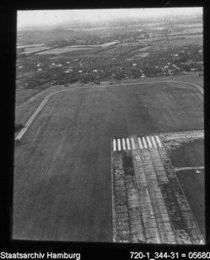 Luftbild Flughafen, Startbahn Garstedt