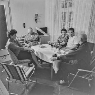 F-F 65 : Familientreffen mit dem Fotografen Kurt Heine (1906-1986)